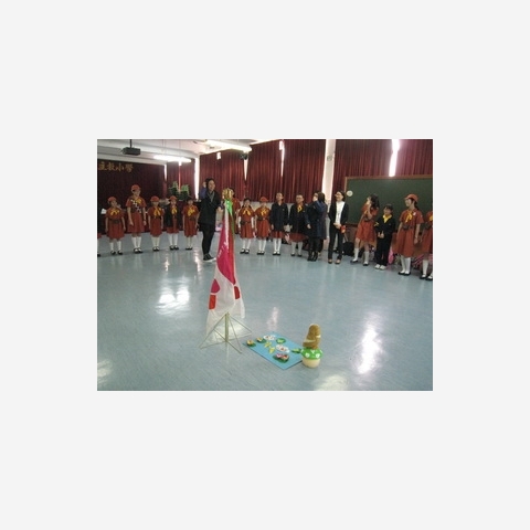 image002
