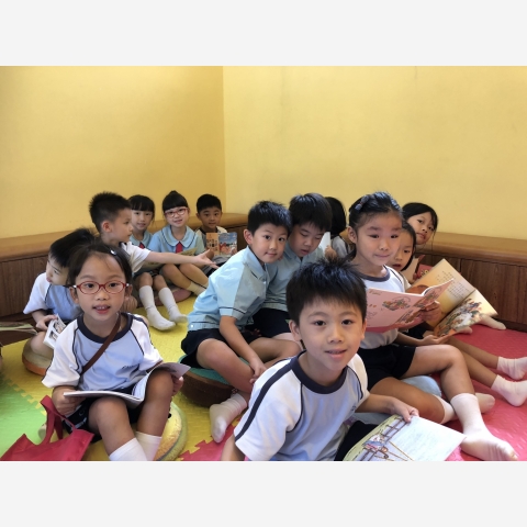 61542870-1F6D-42C0-8B4B-72D926C2568E